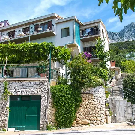 2614c Apartment Podgora